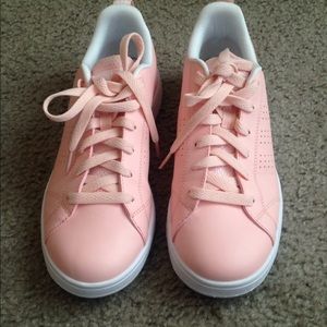 Pink neo adidas
